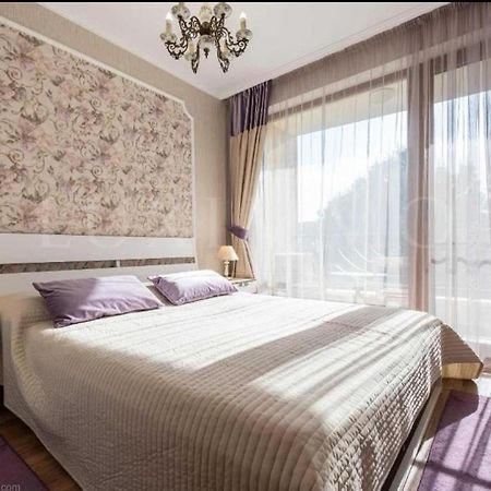 Luxury Apartment Amalfi 300 M From The Beach Varna Exteriör bild