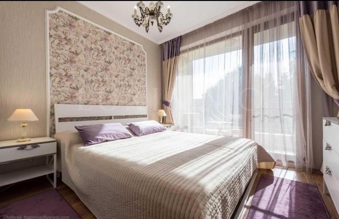 Luxury Apartment Amalfi 300 M From The Beach Varna Exteriör bild